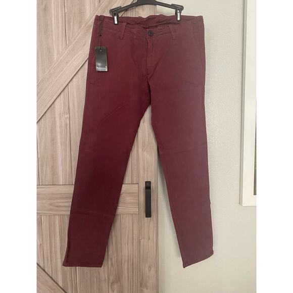 NWT Emporio Armani, men’s jeans, Bordeaux size 52